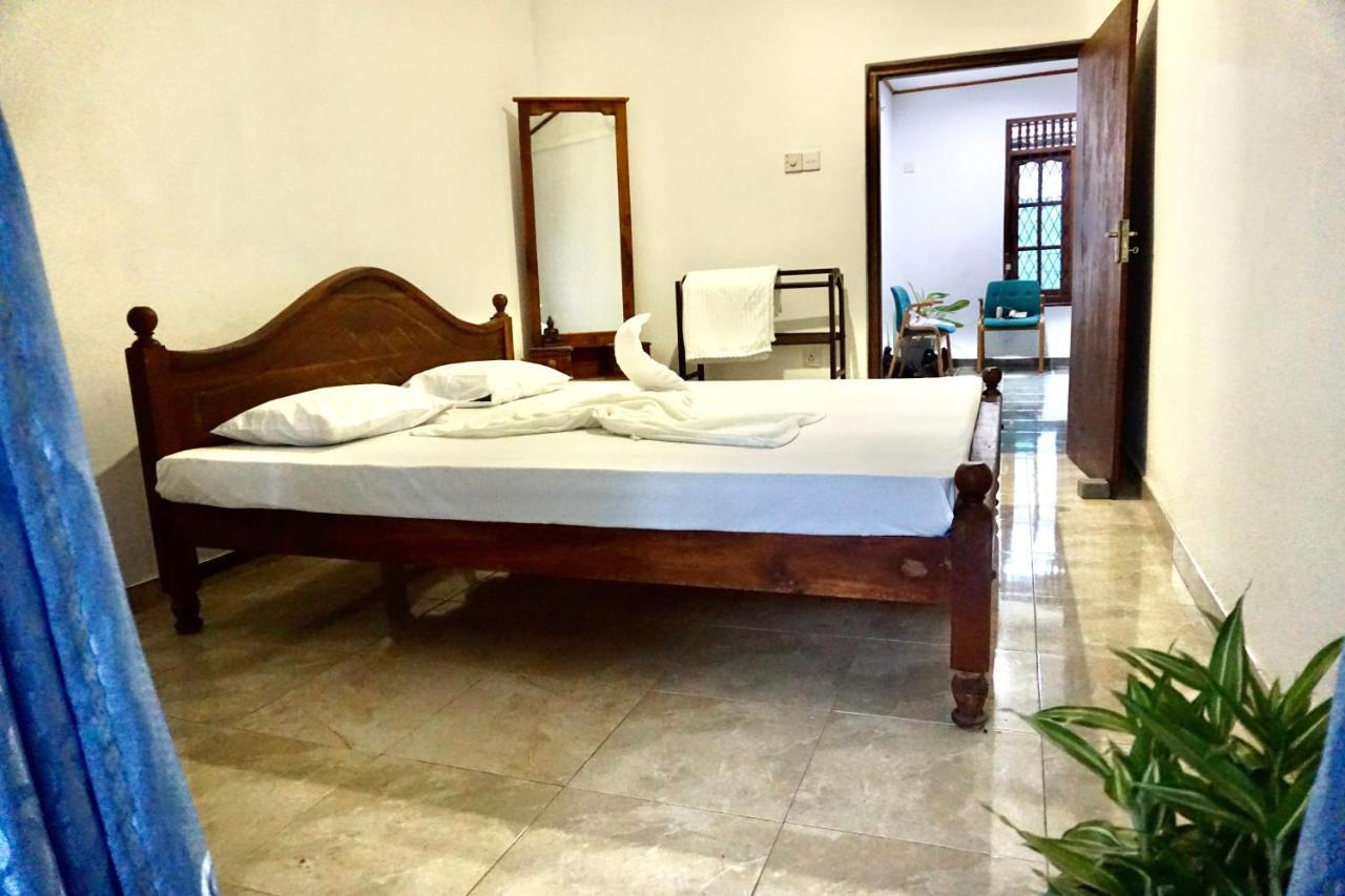 Talalla Village Beach Resort Exterior photo